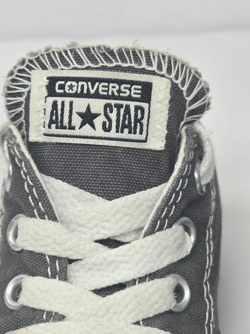 Converse Chuck Taylor All Star Toddler Low-Top Sneakers Size 6